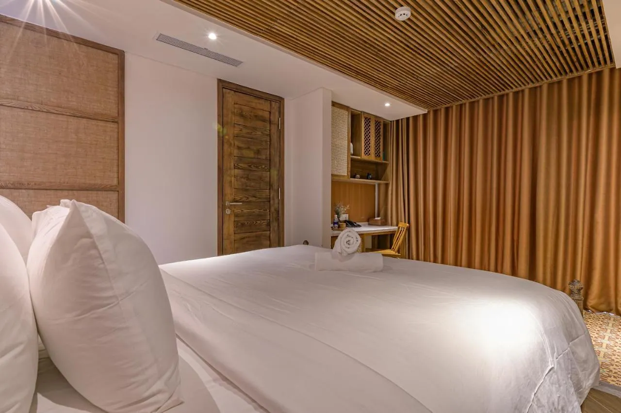 Le Boutique Danang Hotel
